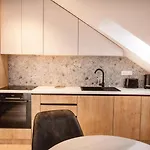 Apartamento Modern One-bedroom With Balcony - Cometei Cluj-Napoca