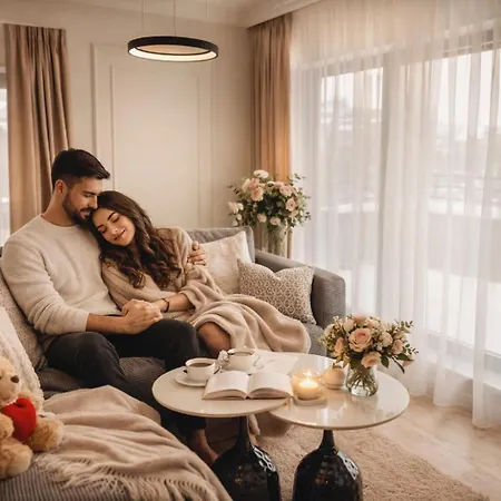 Apartment Modern One-bedroom With Balcony - Cometei *