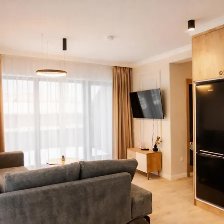 Modern One-bedroom With Balcony - Cometei Apartment Cluj-Napoca