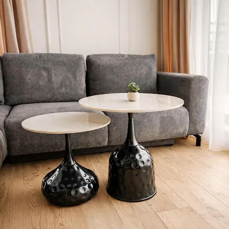 Modern One-bedroom With Balcony - Cometei Apartment *